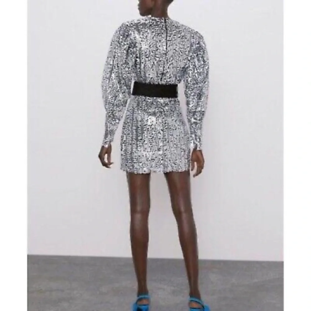 Zara White & Silver💎💎💎 Sequin Belted Mini Dress - Sz Large - NWT SALE - Picture 7 of 11